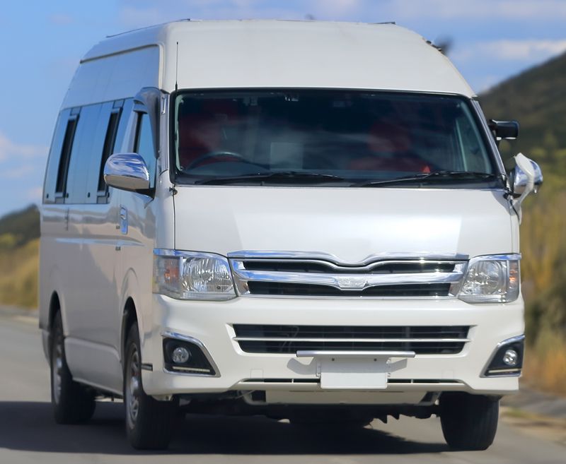 ハイエースHIACE 画像